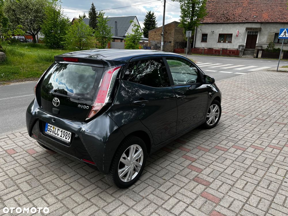 Toyota Aygo - 5