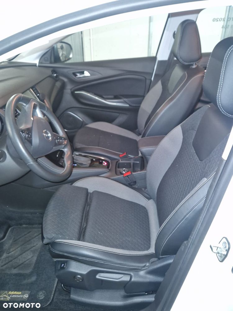 Opel Grandland X 1.2 T GPF Elegance Business Pack S&S - 9