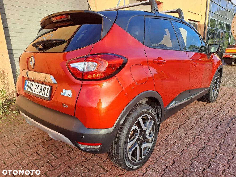Renault Captur 0.9 Energy TCe Helly Hansen - 18