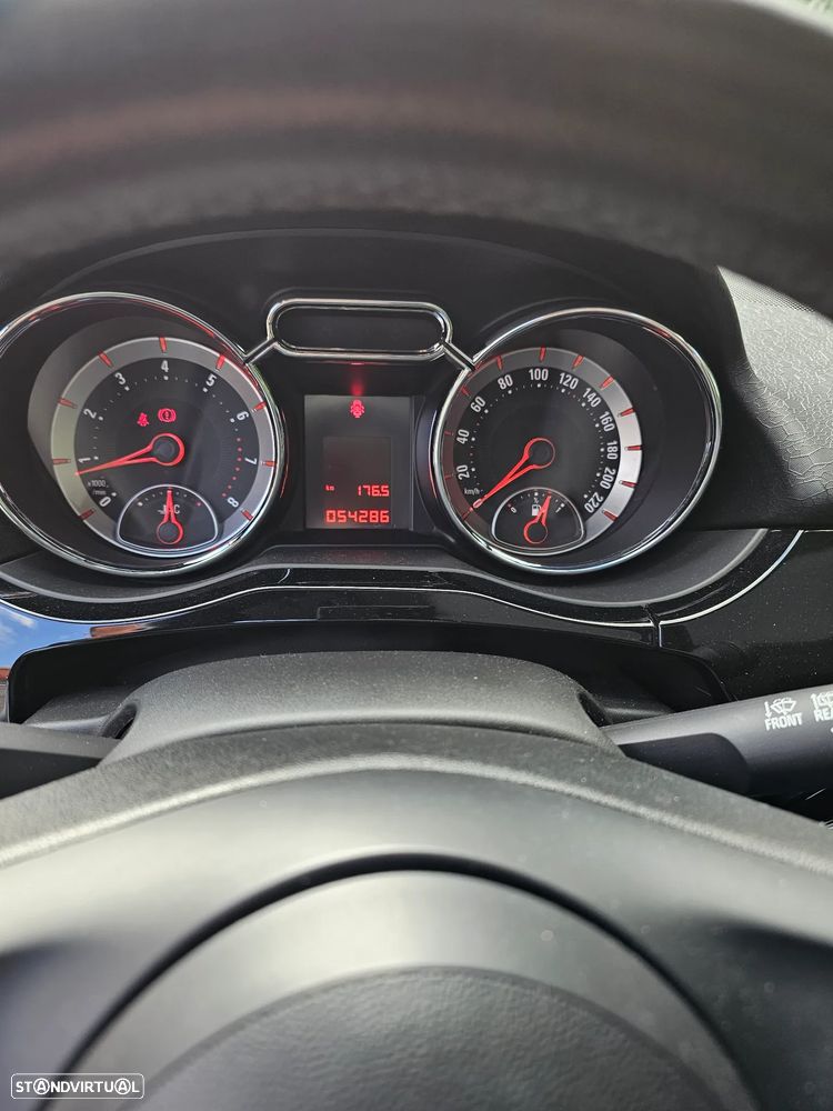 Opel Adam 1.2 Glam - 14