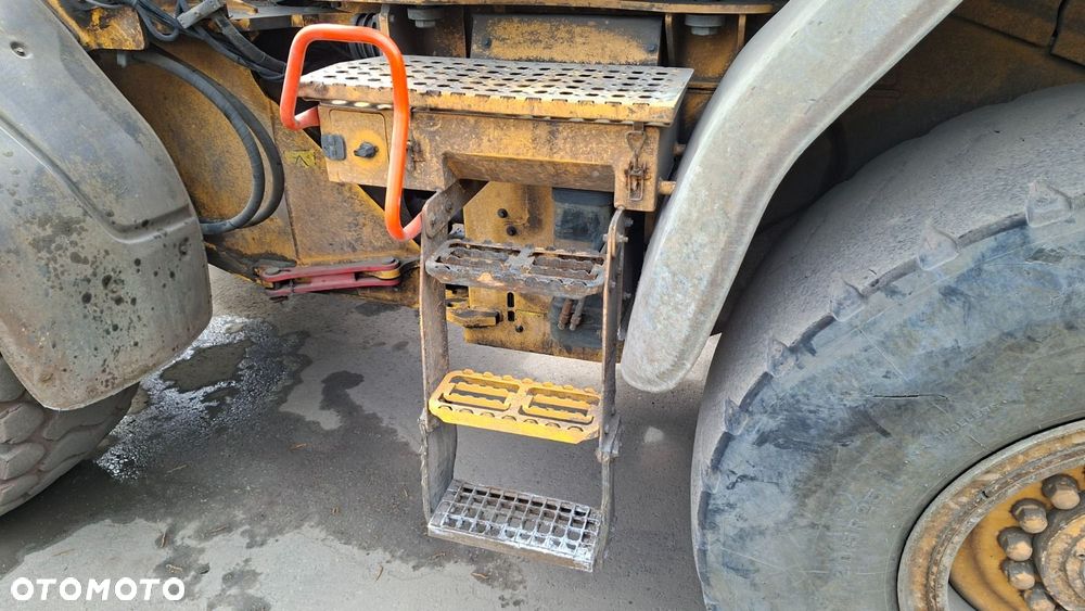 Volvo L 70 H 4X4 - 10