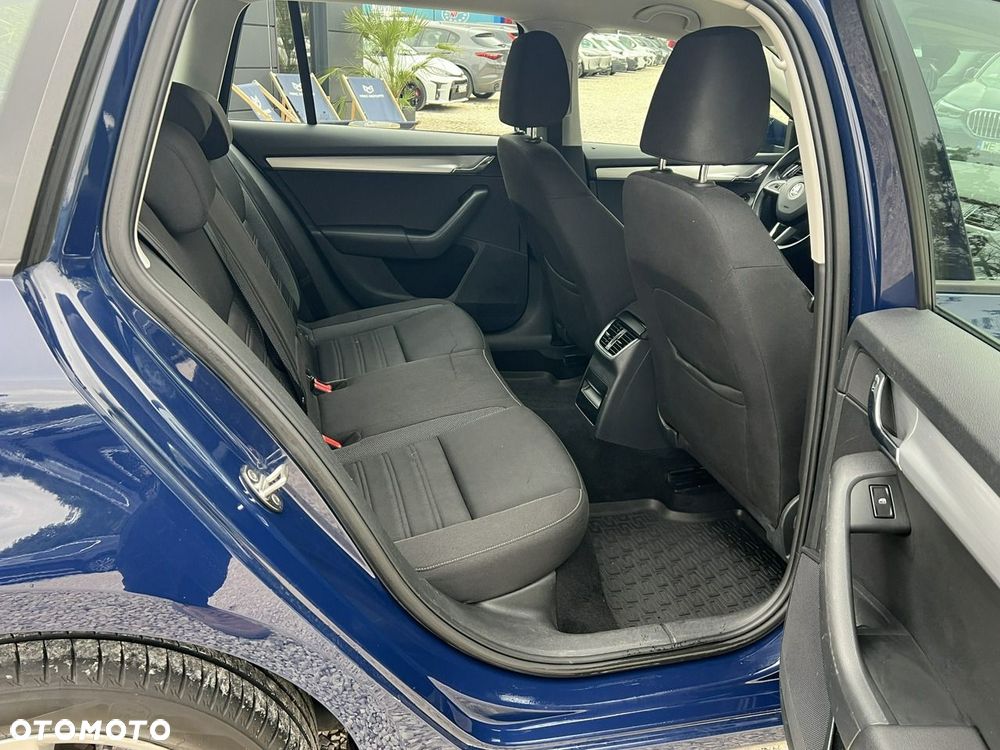 Skoda Octavia 1.6 TDI Ambition - 23
