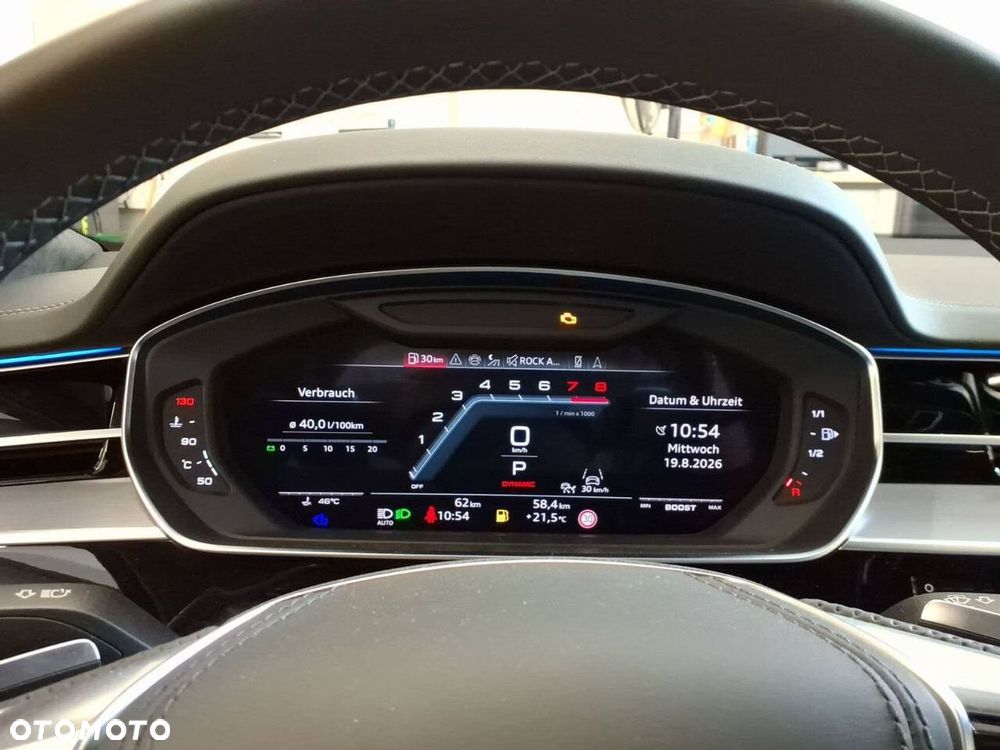 Audi S8 - 4