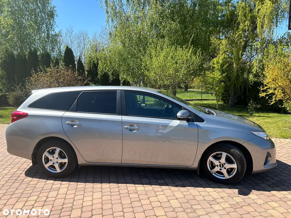 Toyota Auris 1.6 Active - 2