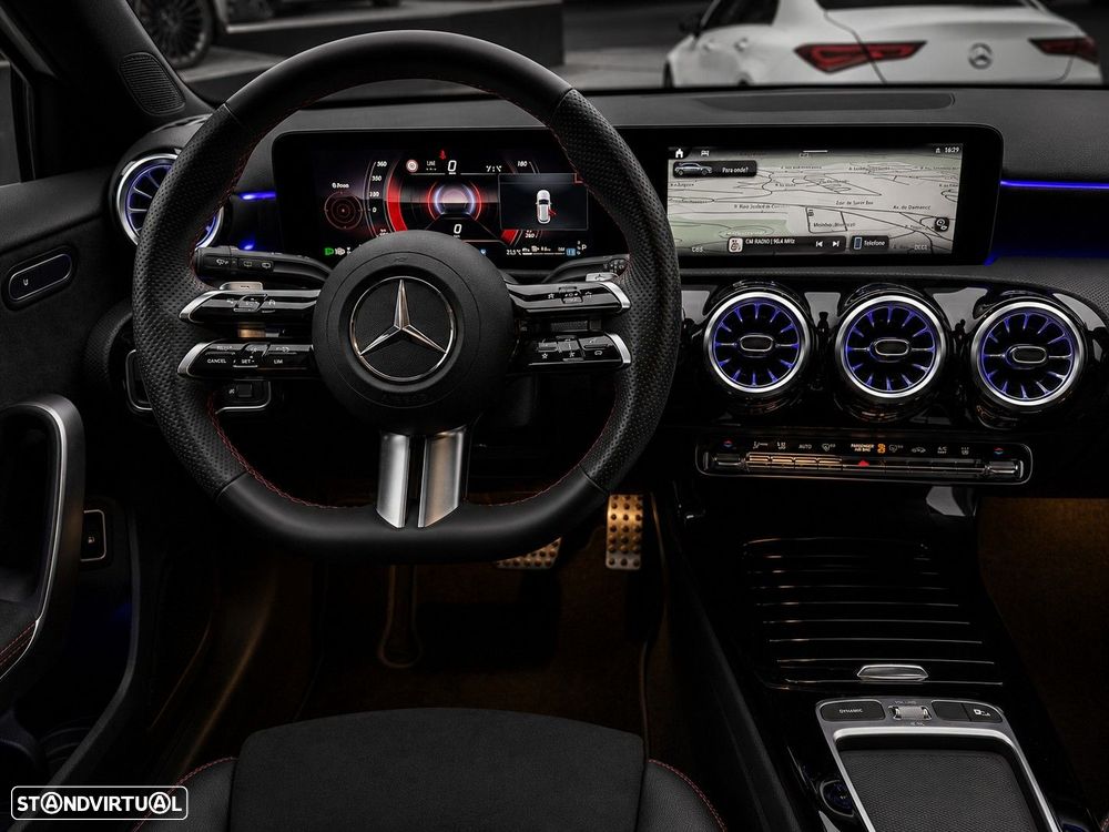 Mercedes-Benz CLA 250 e — fotografia 14