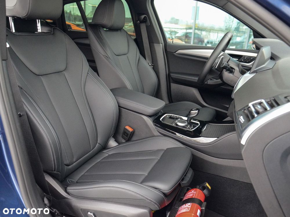 BMW X4 - 4