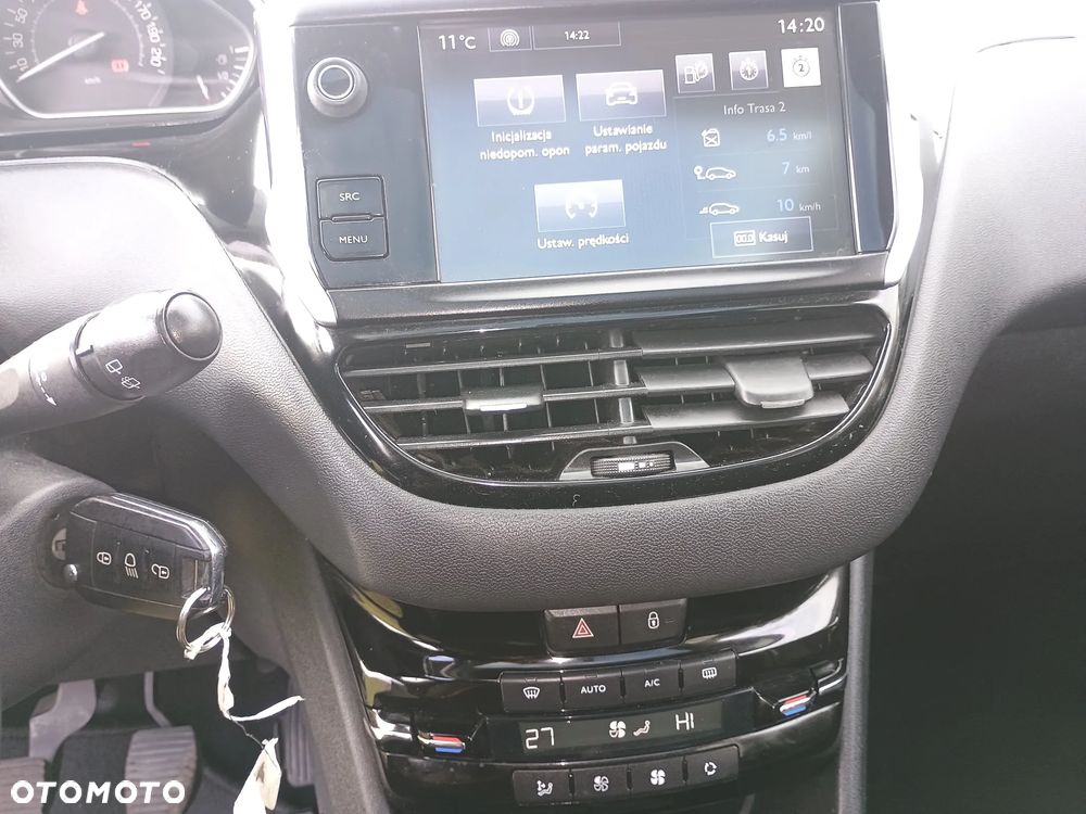 Peugeot 208 Blue-HDi 100 Stop&Start Allure - 11