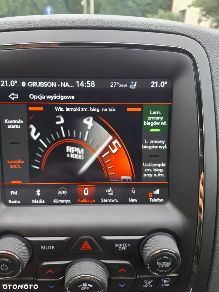 Dodge Durango 6.4 SRT - 15