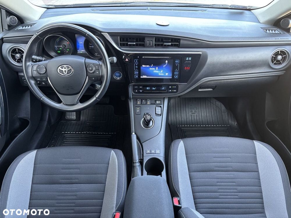 Toyota Auris Hybrid 135 Premium - 9