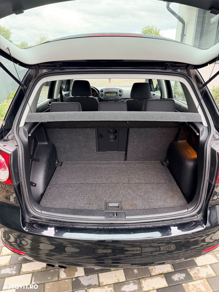 Volkswagen Golf Plus - 9
