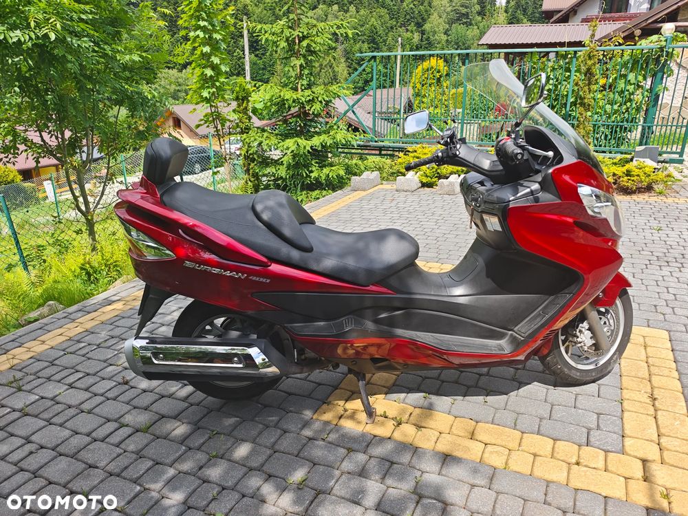 Suzuki Burgman - 9