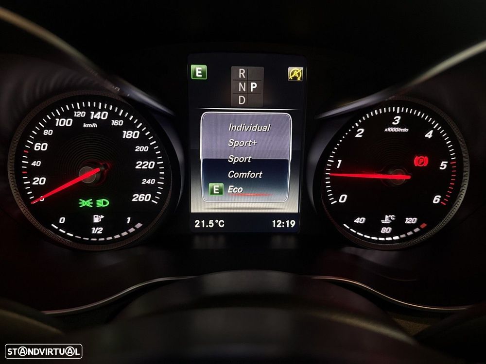 Mercedes-Benz GLC 250 d 4Matic 9G-TRONIC AMG Line - 17
