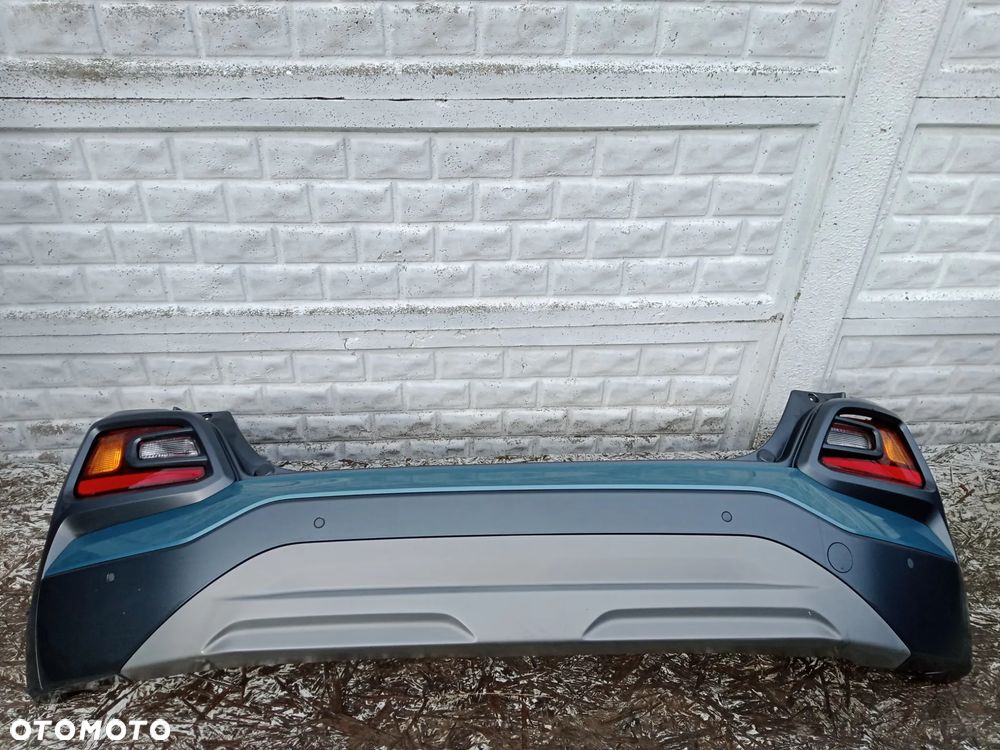ZDERZAK TYŁ HYUNDAI KONA I LAMPY TYŁ 17-23 - 2