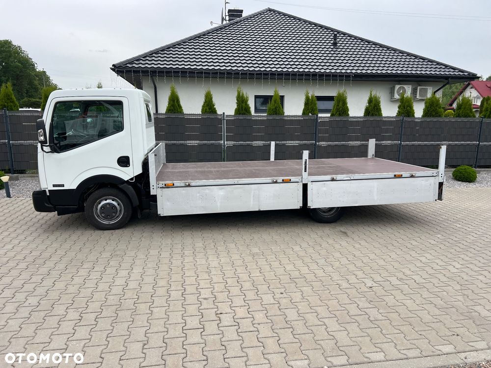 Nissan NT 400 CABSTAR - 5