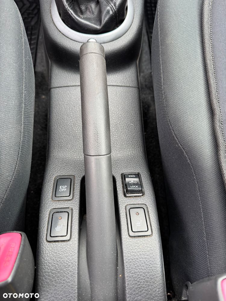 Suzuki SX4 1.9 DDiS DPF 4x4 Comfort - 9