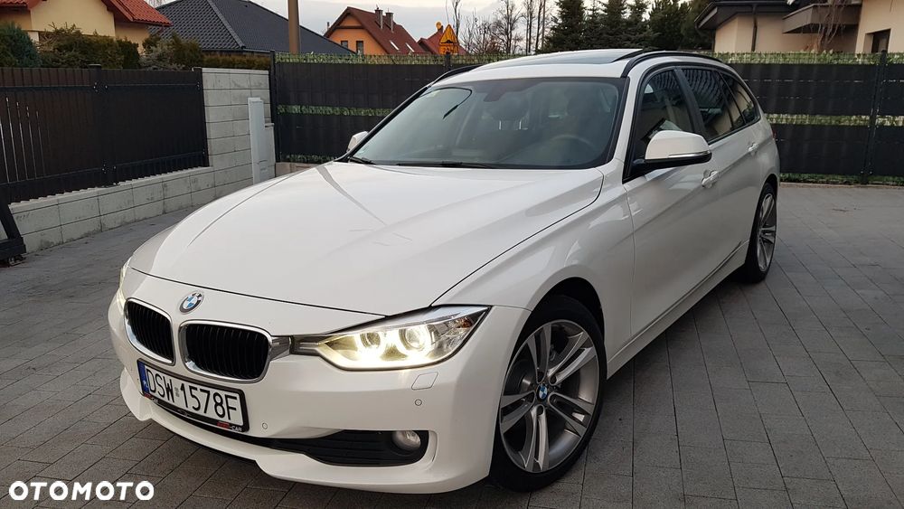 BMW Seria 3 318d Modern Line - 32