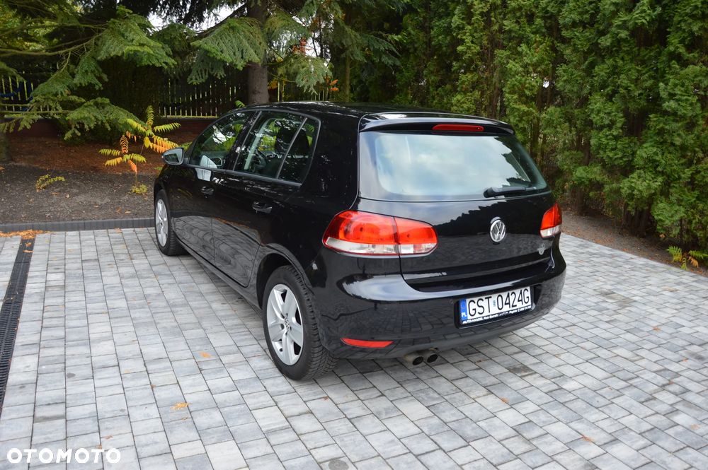 Volkswagen Golf - 20