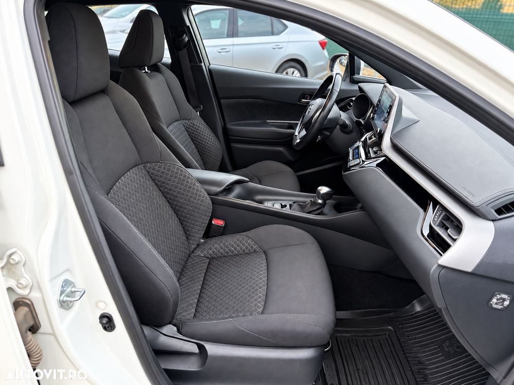 Toyota C-HR 1.8 HSD 122 CP 4x2 CVT Style - 7