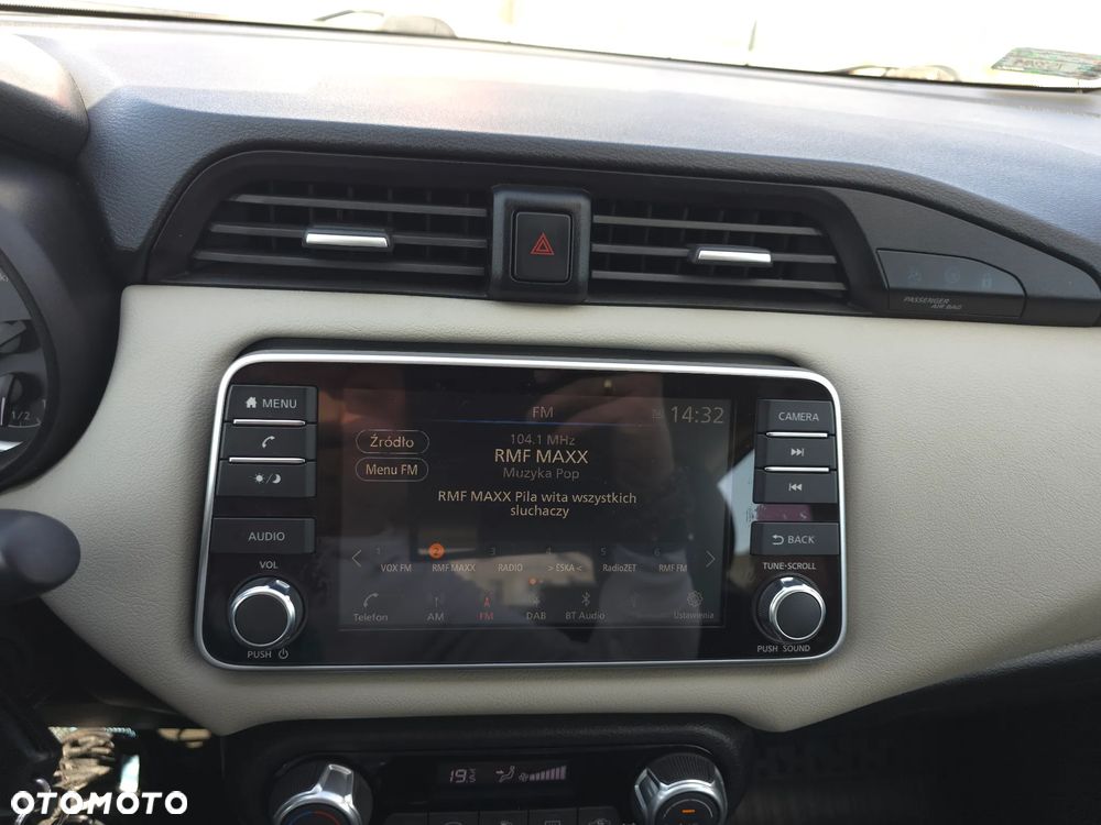 Nissan Micra 1.0 IG-T Visia+ - 26