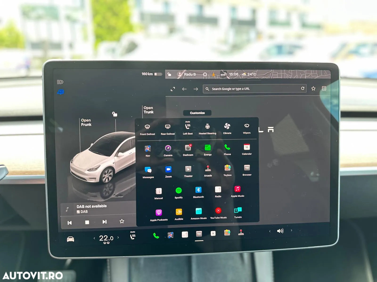 Tesla Model Y Long Range Dual Motor AWD - 36