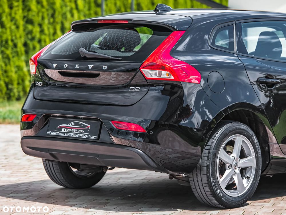 Volvo V40 D2 Momentum - 26