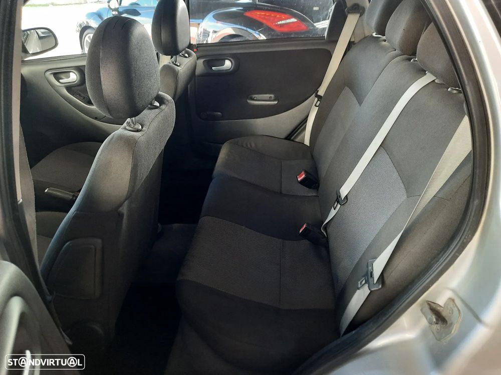 Opel Corsa 1.2 Twinport Cosmo - 8