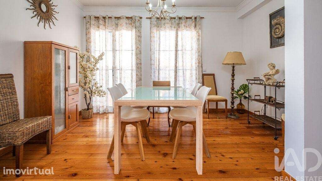 Casa / Villa T5 em Funchal (Santa Maria Maior) de 244 m2 - Grande imagem: 5/30