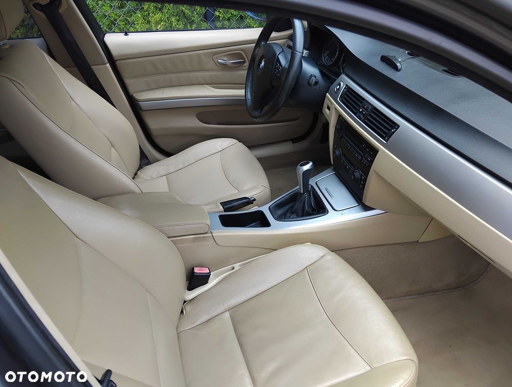 BMW Seria 3 - 7