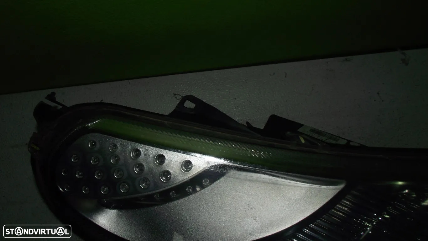 Farol Direito Citroen C3 Pluriel - 2002 / 2007 - F849 - 3