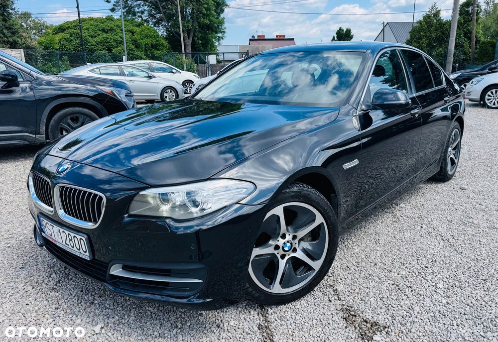 BMW Seria 5 530d xDrive Sport-Aut Modern Line - 1