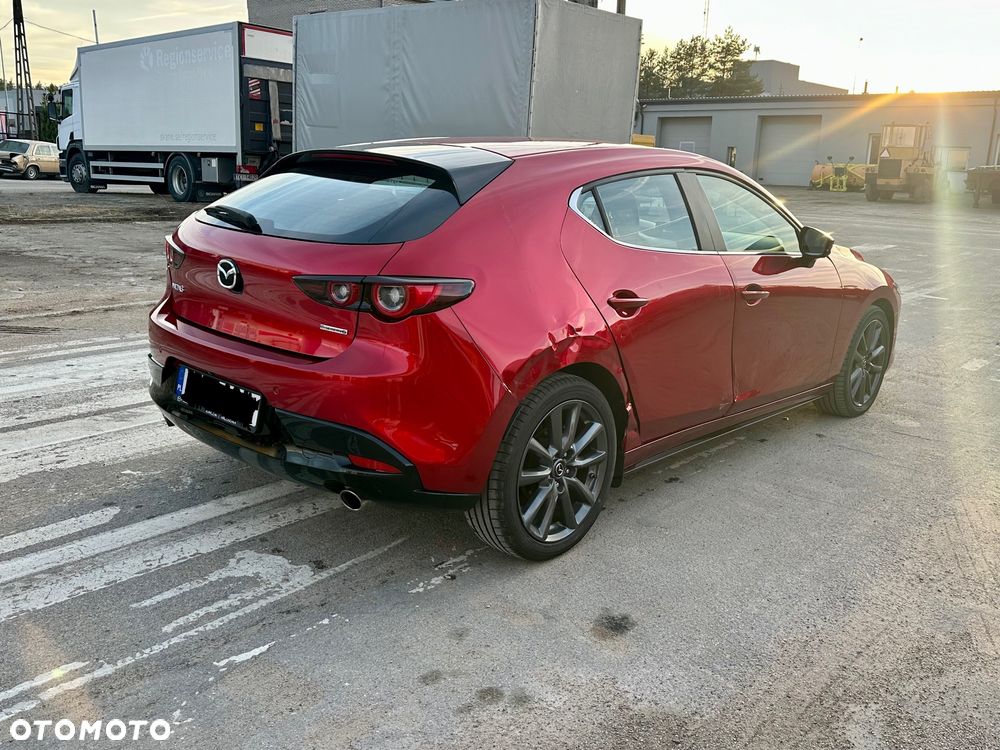Mazda 3 - 8