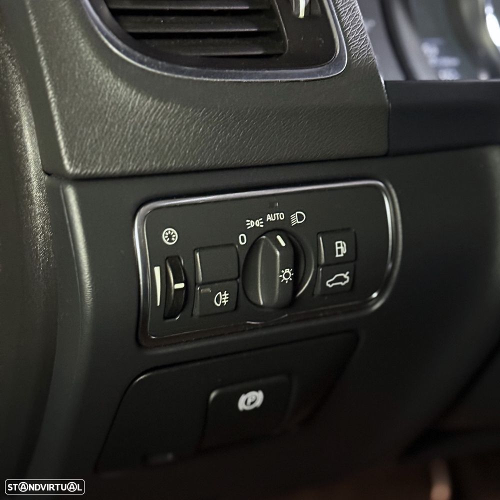 Volvo V60 Cross Country 2.0 D4 Pro Geartronic - 10