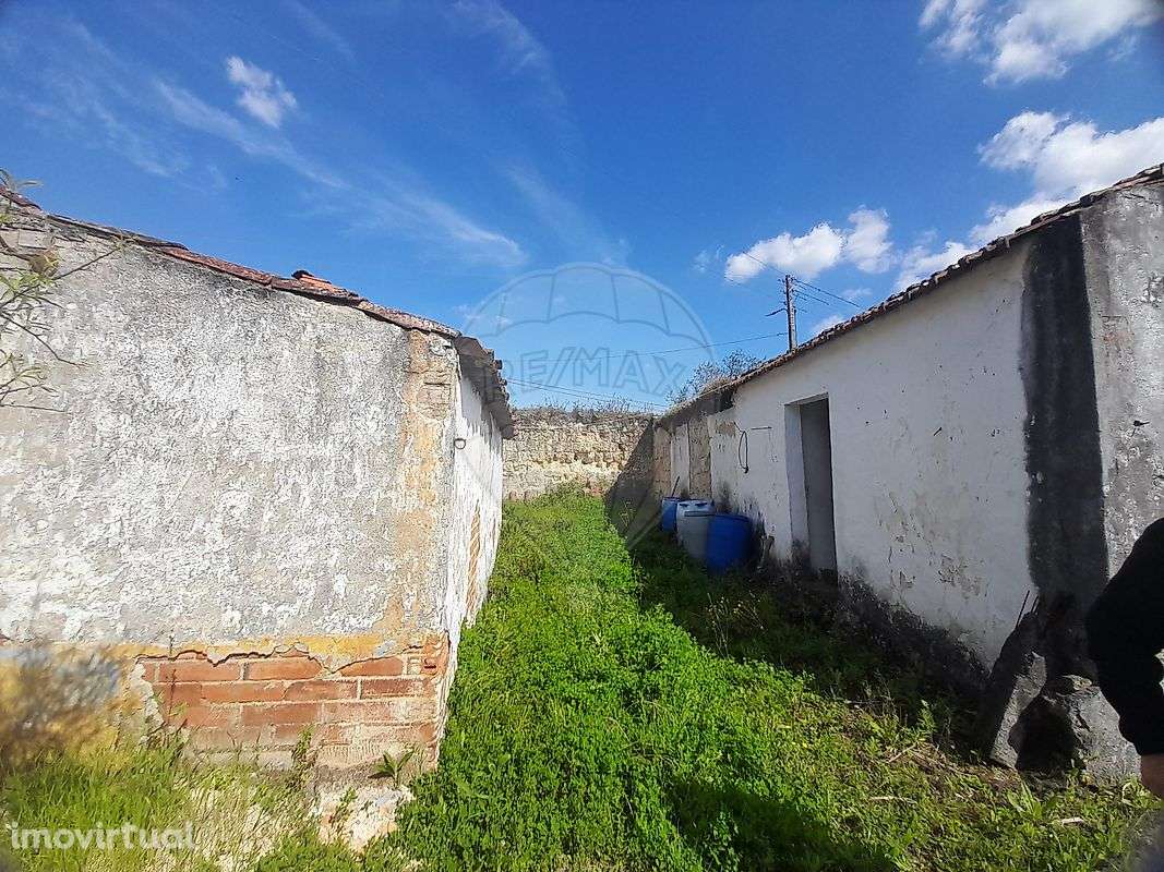 Moradia T2 para venda - Grande imagem: 3/24