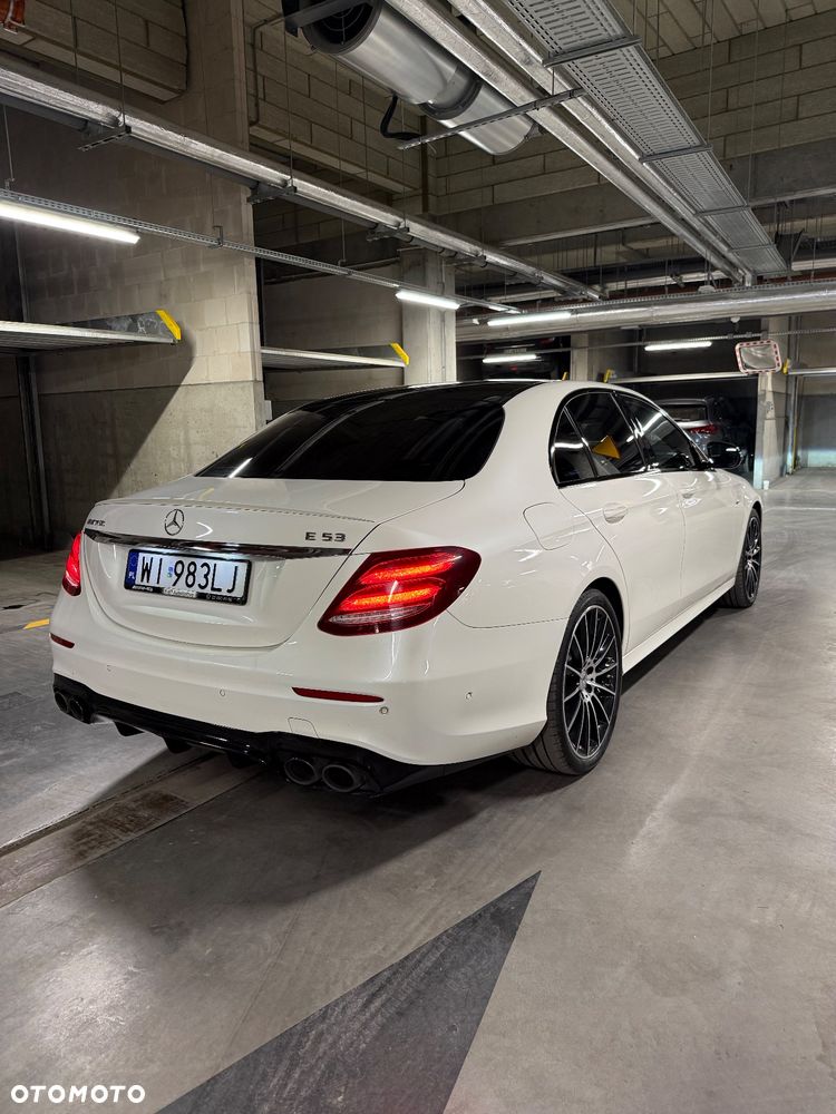 Mercedes-Benz Klasa E - 4