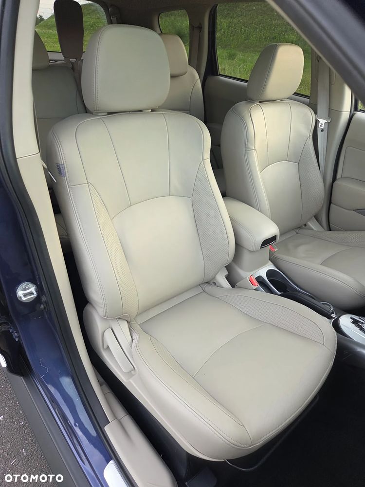 Mitsubishi Outlander 2.4 4WD CVT Intense - 19