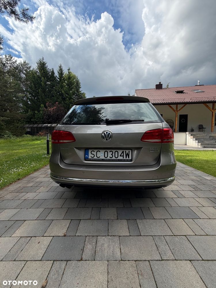 Volkswagen Passat 2.0 TDI 4Mot Comfortline - 8