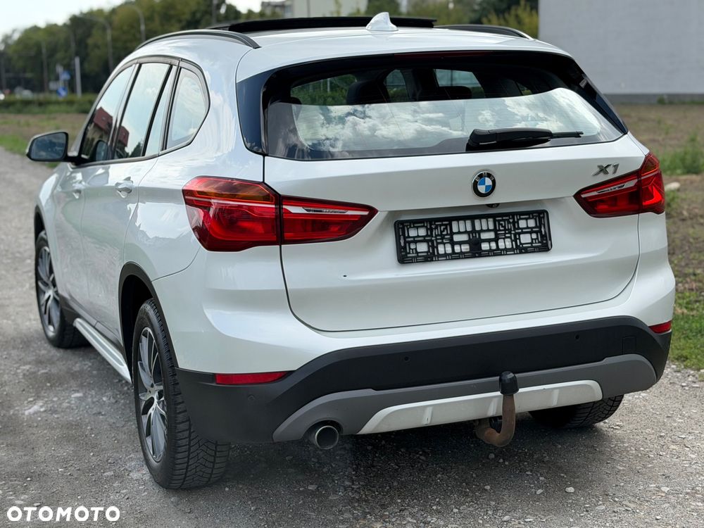 BMW X1 sDrive18d Sport Line - 21