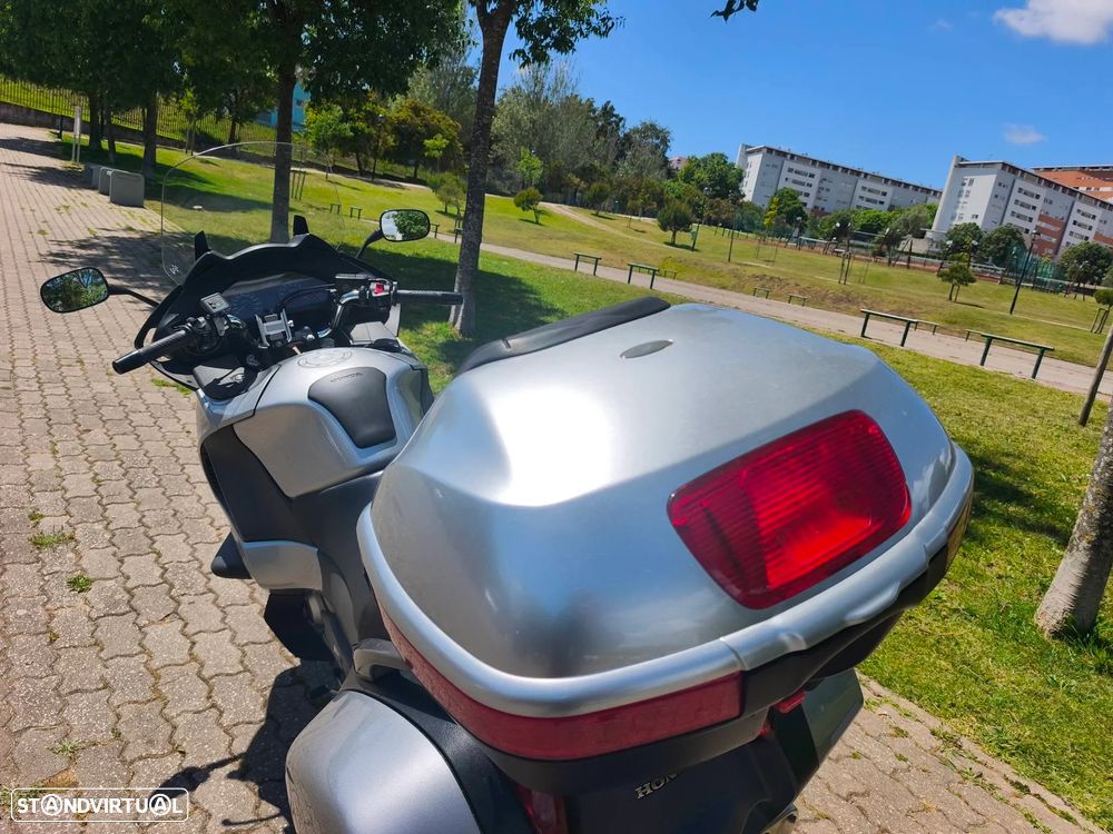Honda Deauville 700 Abs - 13