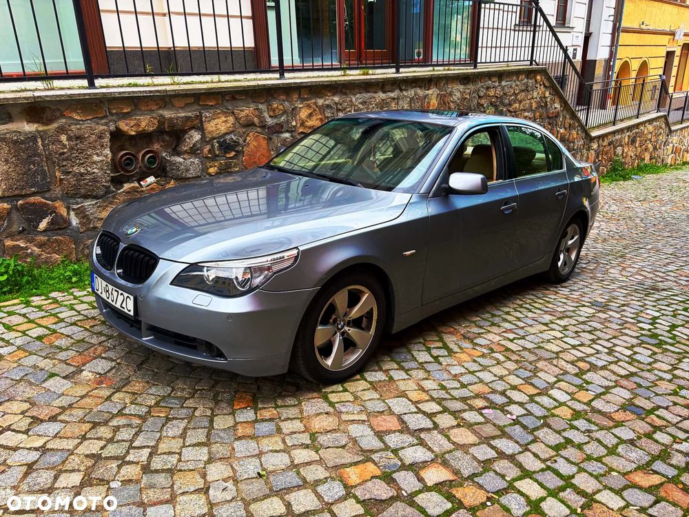 BMW Seria 5 530i - 1