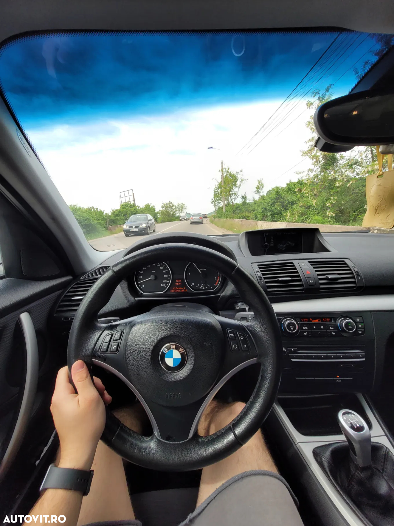BMW Seria 1 118d - 14