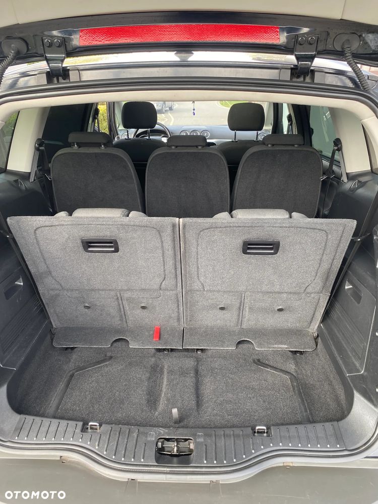 Ford S-Max 2.0 Titanium - 22