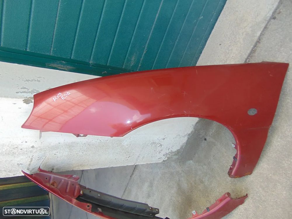 Mazda MX3 guarda lamas - 3