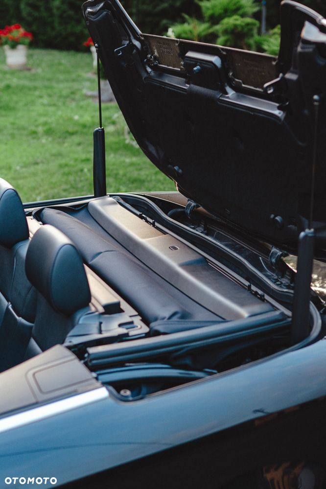 Audi A4 Cabrio 2.0 TFSI multitronic - 10