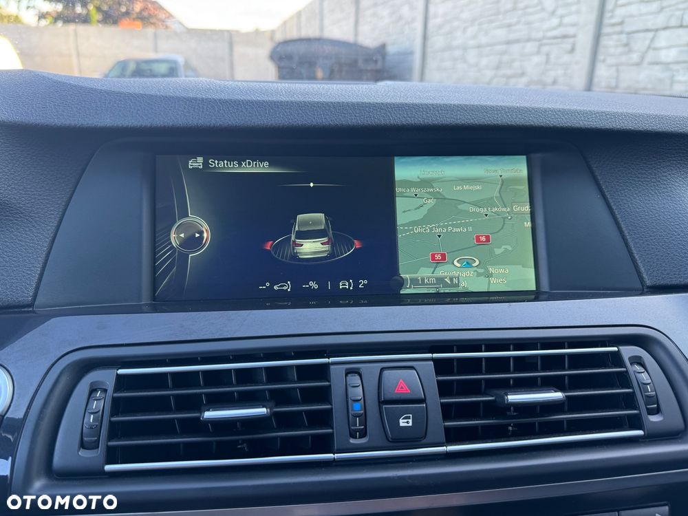 BMW Seria 5 530d xDrive - 33