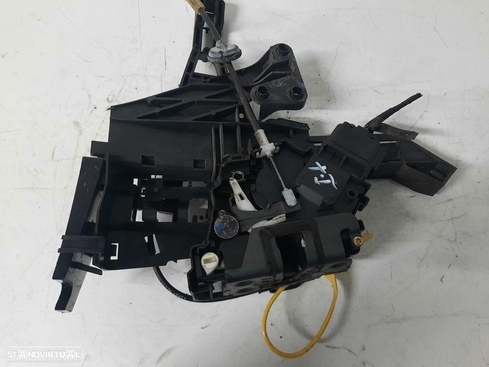 FECHADURA PORTA TRASEIRA ESQUERDA FORD FOCUS C-MAX 2004 - 2