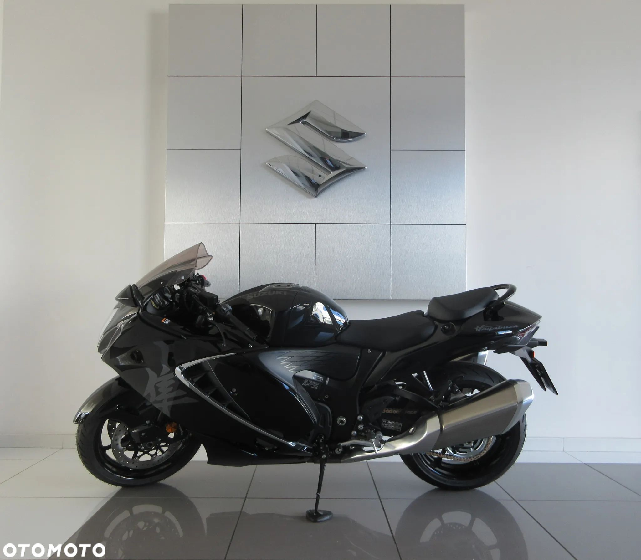 Suzuki Hayabusa - 1