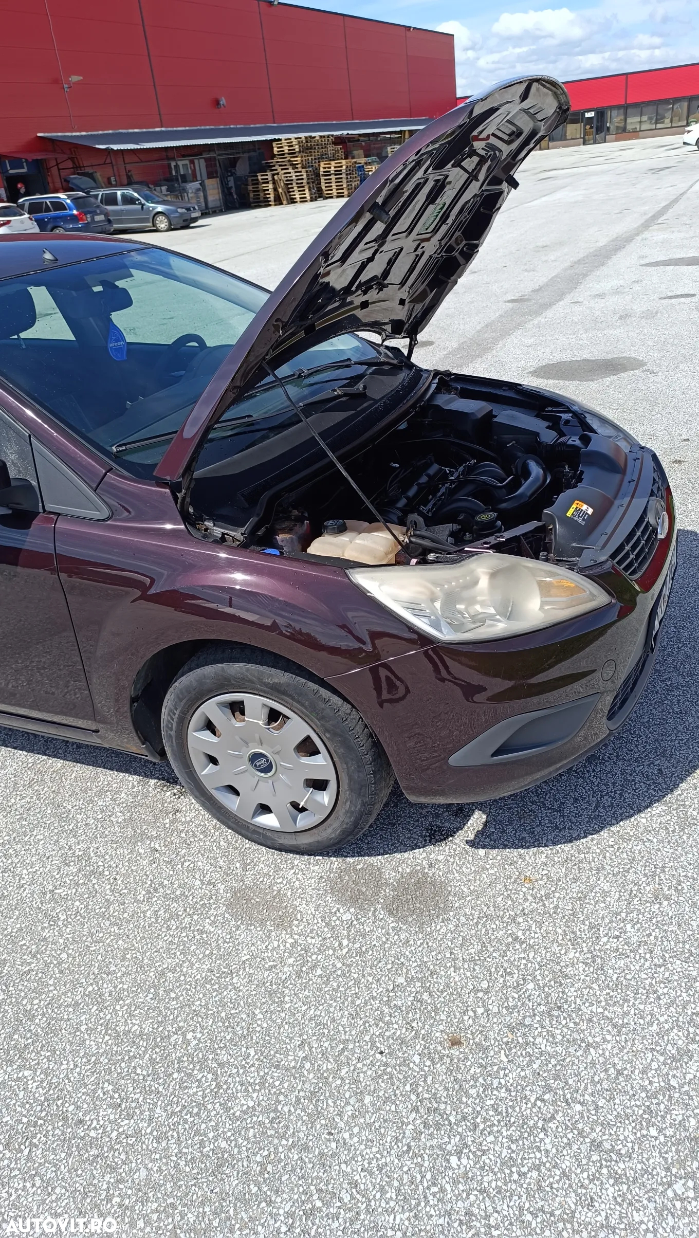 Ford Focus 1.6 Ambiente - 9
