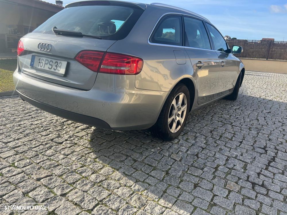 Audi A4 Avant 2.0 TDI DPF Ambition - 13