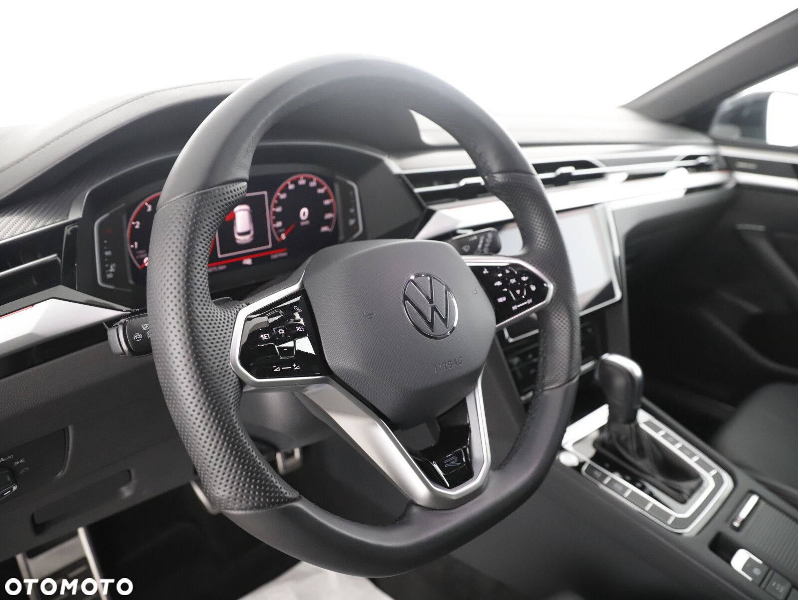 Volkswagen Arteon 2.0 TSI R-Line DSG - 27