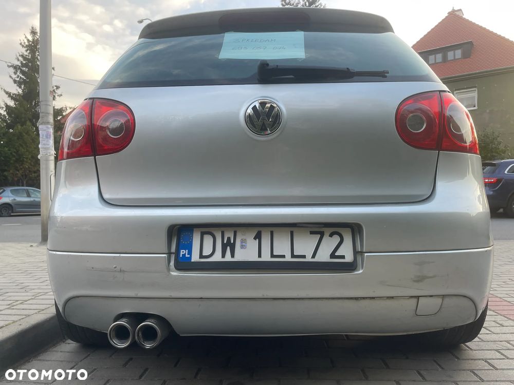 Volkswagen Golf - 10